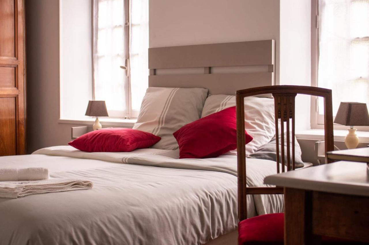 Une Suite Au Jardin Hyenville Ngoại thất bức ảnh