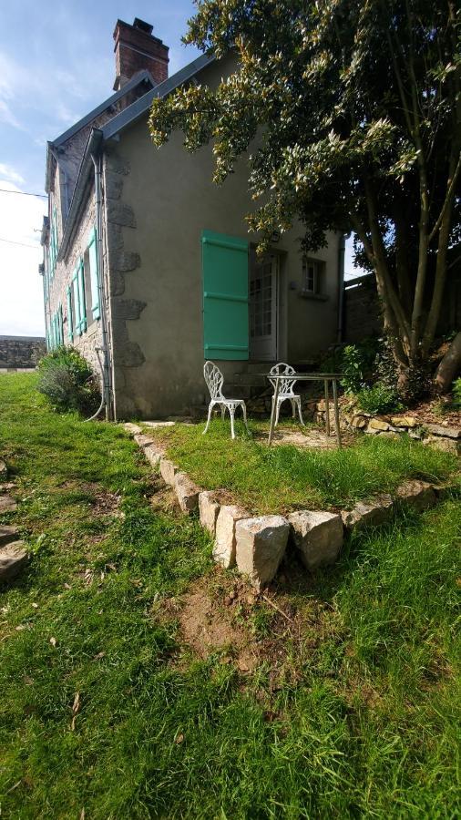 Une Suite Au Jardin Hyenville Ngoại thất bức ảnh